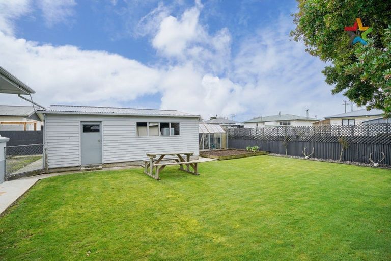 Photo of property in 143 Stobo Street, Grasmere, Invercargill, 9810