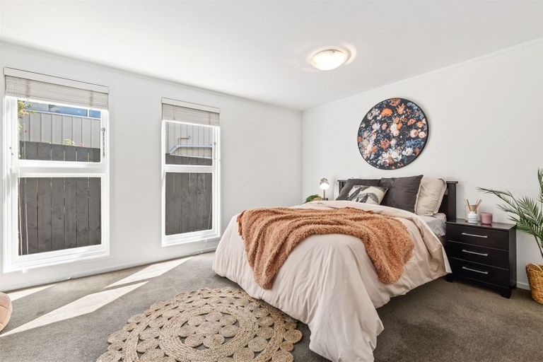 Photo of property in 2/10 Prospect Terrace, Milford, Auckland, 0620