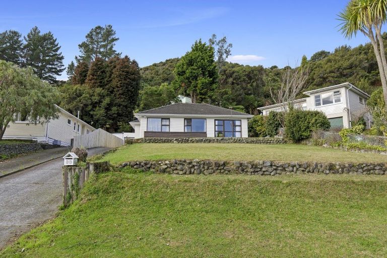 Photo of property in 33 Mckillop Street, Wainuiomata, Lower Hutt, 5014