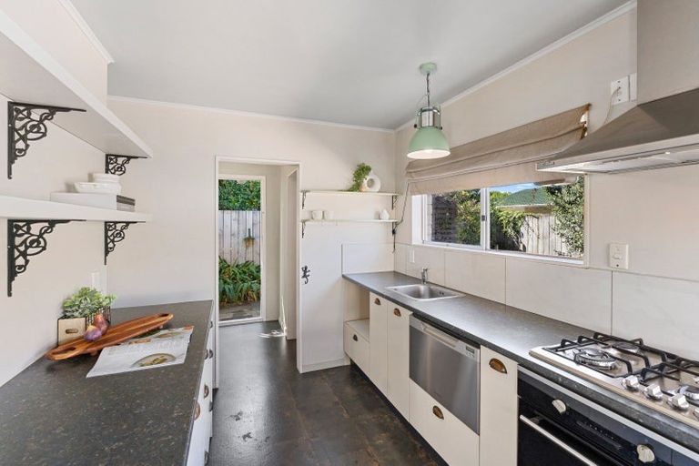 Photo of property in 151b Tasman Road, Otaki, 5512