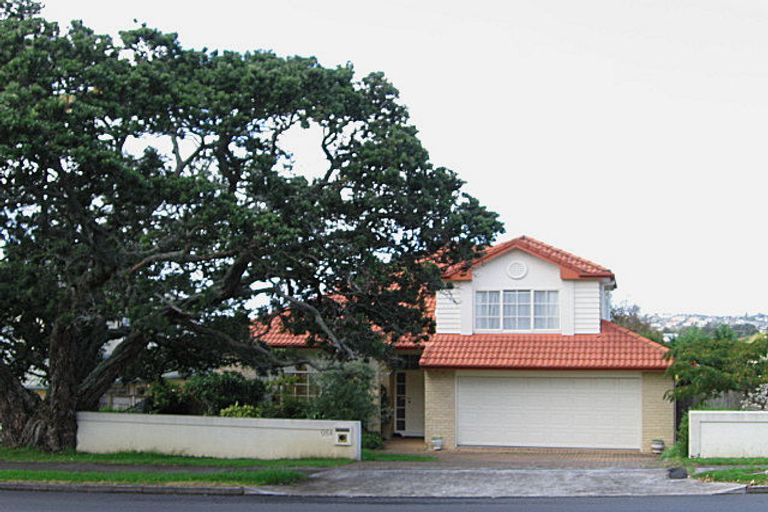 Photo of property in 95a Glenmore Road, Sunnyhills, Auckland, 2010