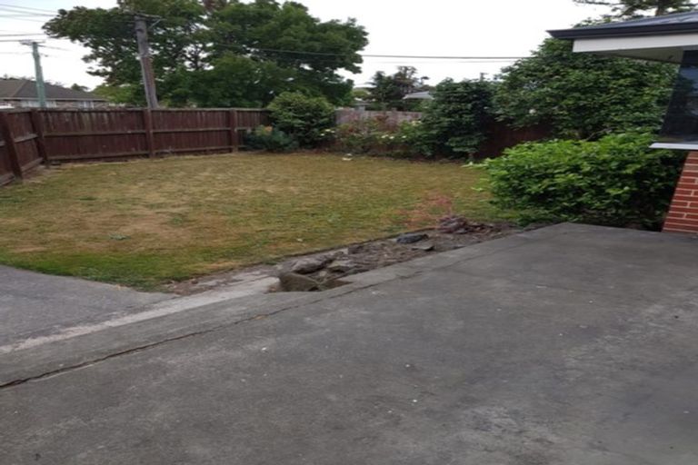 Photo of property in 17 Haslett Place, Upper Riccarton, Christchurch, 8041