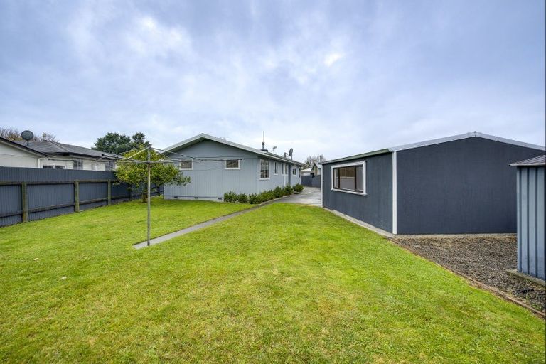 Photo of property in 15 Liverpool Crescent, Tamatea, Napier, 4112