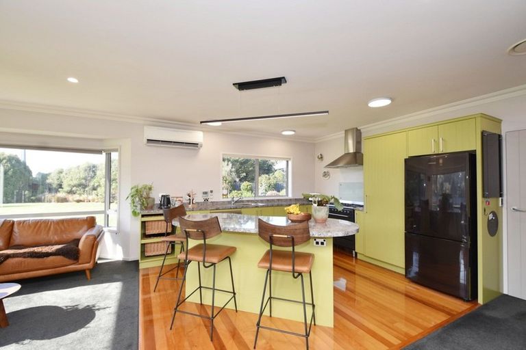 Photo of property in 130 Oreti Road, Otatara, Invercargill, 9879