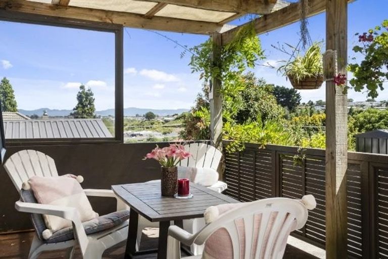 Photo of property in 33a Otumoetai Road, Judea, Tauranga, 3110