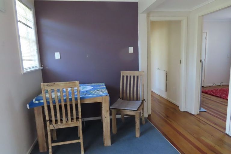 Photo of property in 60 Beazley Avenue, Paparangi, Wellington, 6037