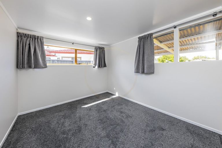 Photo of property in 78 Hyperion Drive, Randwick Park, Auckland, 2105