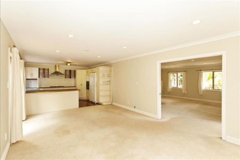 Photo of property in 57 Langana Avenue, Browns Bay, Auckland, 0630