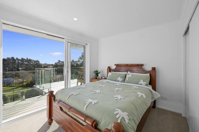 Photo of property in 284 Frankley Road, Ferndale, New Plymouth, 4310