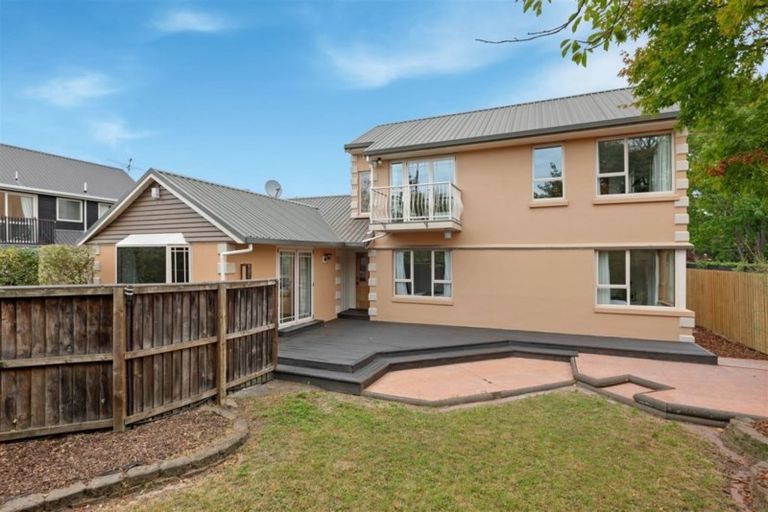 Photo of property in 55 Memorial Avenue, Ilam, Christchurch, 8053