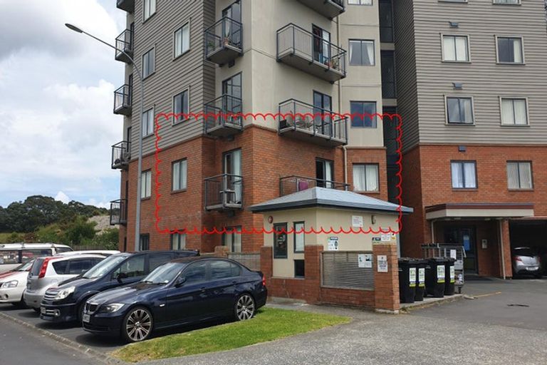 Photo of property in 2a/17 Crown Lynn Place, New Lynn, Auckland, 0600