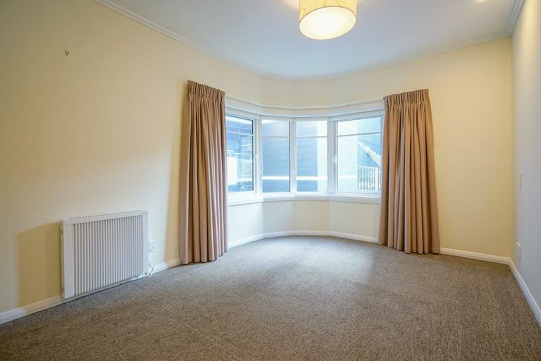 Photo of property in Book House, 5 Plimmers Steps, Wellington Central, Wellington, 6011