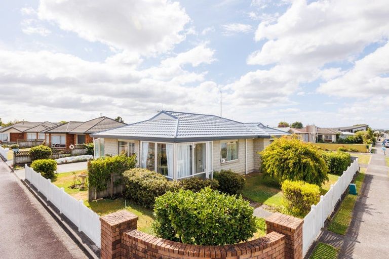 Photo of property in 121 Warwick Street, Feilding, 4702
