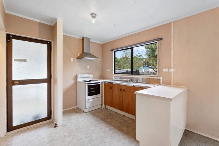 Photo of property in 130 Paramount Parade, Tikipunga, Whangarei, 0112