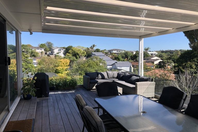 Photo of property in 2/11 Ripon Crescent, Meadowbank, Auckland, 1072