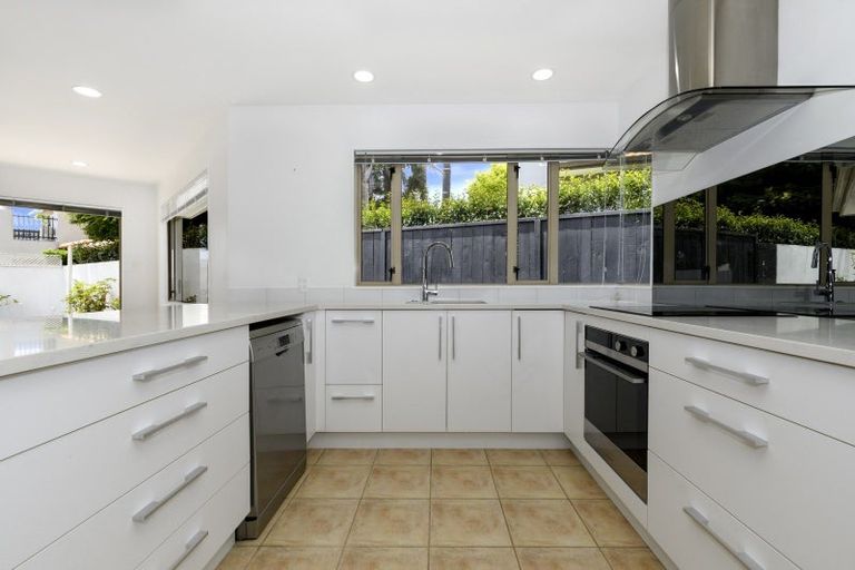 Photo of property in 5 Bethlehem Heights, Bethlehem, Tauranga, 3110