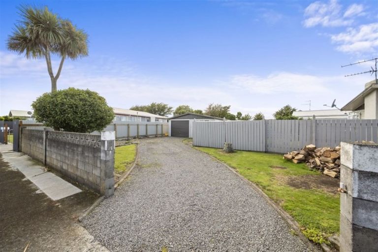 Photo of property in 8 Tawa Street, Hawera, 4610