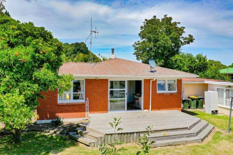 Photo of property in 2 Lakeview Place, Whakatane, 3120