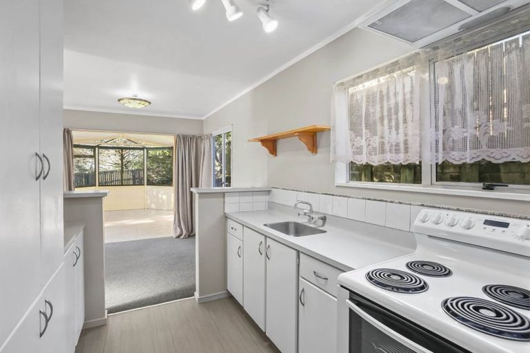 Photo of property in 22/24 Eastglen Road, Glen Eden, Auckland, 0602