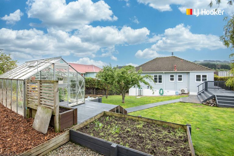 Photo of property in 3 Rennie Street, Green Island, Dunedin, 9018