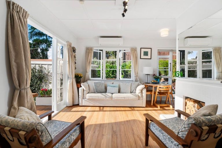 Photo of property in 20 Derby Street, Devonport, Auckland, 0624