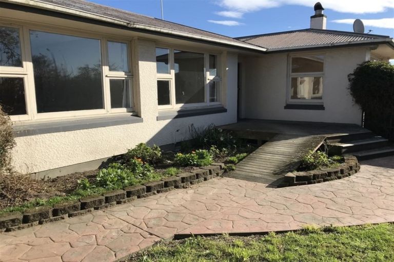 Photo of property in 745 Main North Road, Belfast, Christchurch, 8051