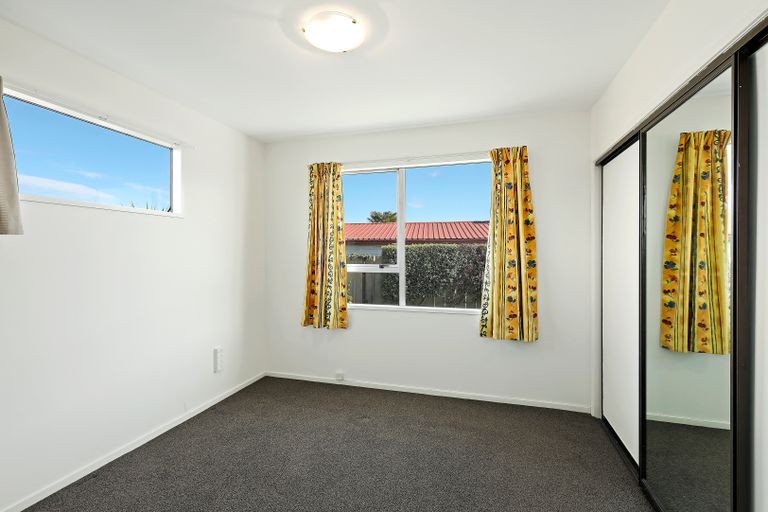 Photo of property in 2/14 Saint Lukes Street, Woolston, Christchurch, 8062