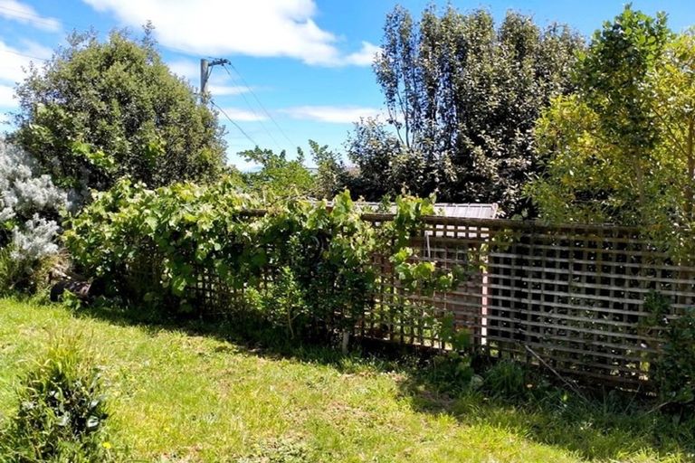 Photo of property in 47 Herewini Street, Titahi Bay, Porirua, 5022