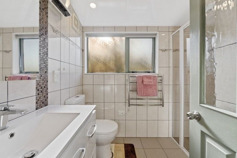 Photo of property in 29 Robinson Terrace, Rangatira Park, Taupo, 3330