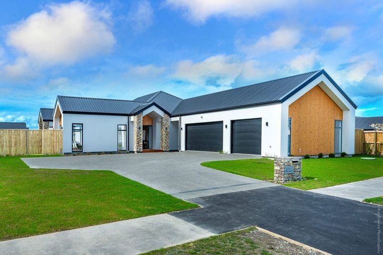 Photo of property in 4 Texel Crescent, West Melton, 7618