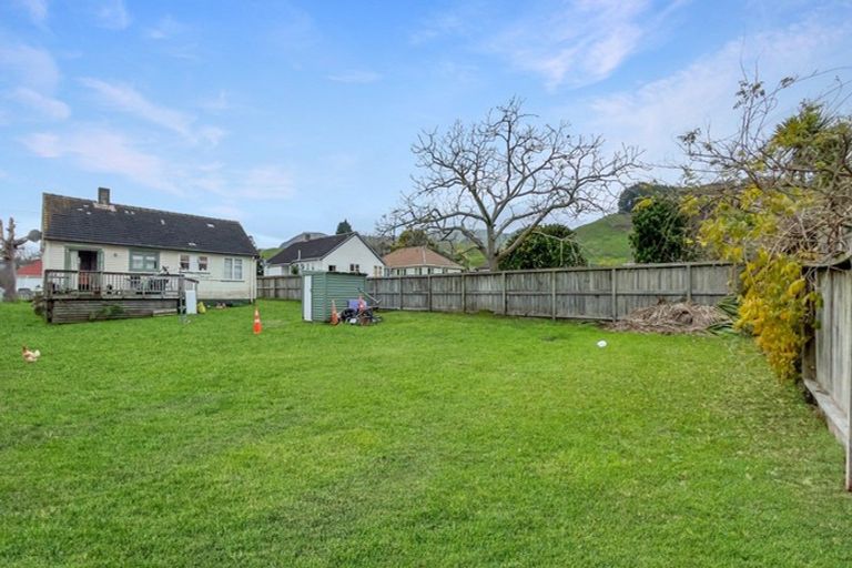 Photo of property in 15 Porritt Street, Paeroa, 3600