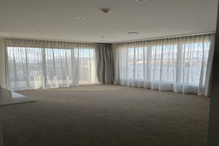 Photo of property in 304/2 Onepu Road, Kilbirnie, Wellington, 6022