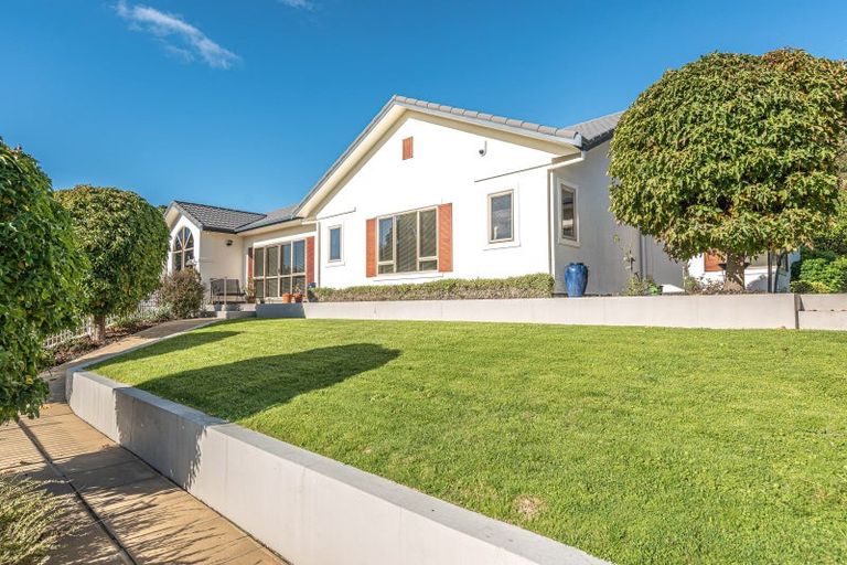 Photo of property in 12 Suffolk Drive, Otamatea, Whanganui, 4500