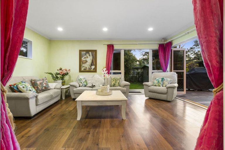 Photo of property in 57 Churchouse Road, Greenhithe, Auckland, 0632