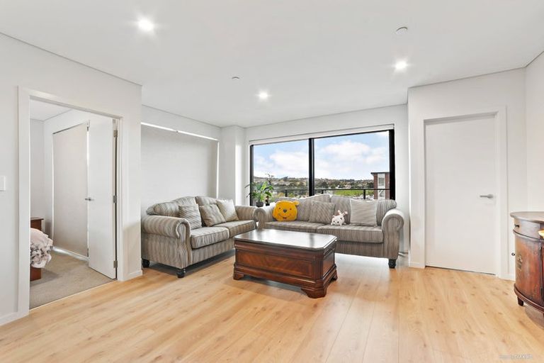 Photo of property in 317/3 Kaipiho Lane, Albany, Auckland, 0632