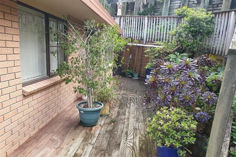 Photo of property in 14 San Domingo Rise, Henderson, Auckland, 0612