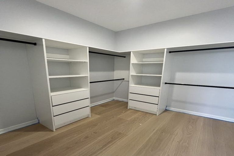 Photo of property in 3 Pocock Lane, Oteha, Auckland, 0632