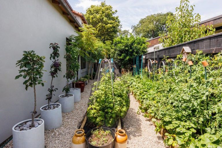 Photo of property in 32a Ihaka Street, Hokowhitu, Palmerston North, 4410