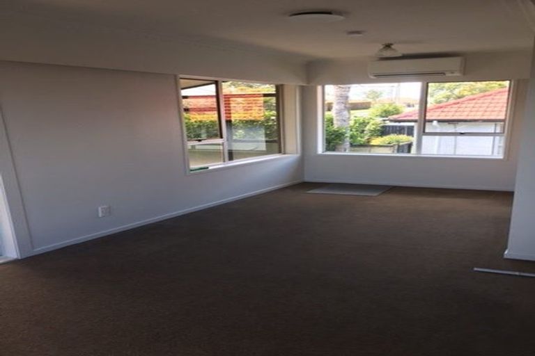Photo of property in 1/49 Francis Street, Hauraki, Auckland, 0622