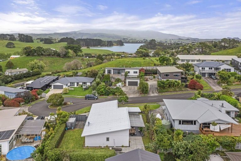 Photo of property in 6 Puka Place, Raglan, 3225