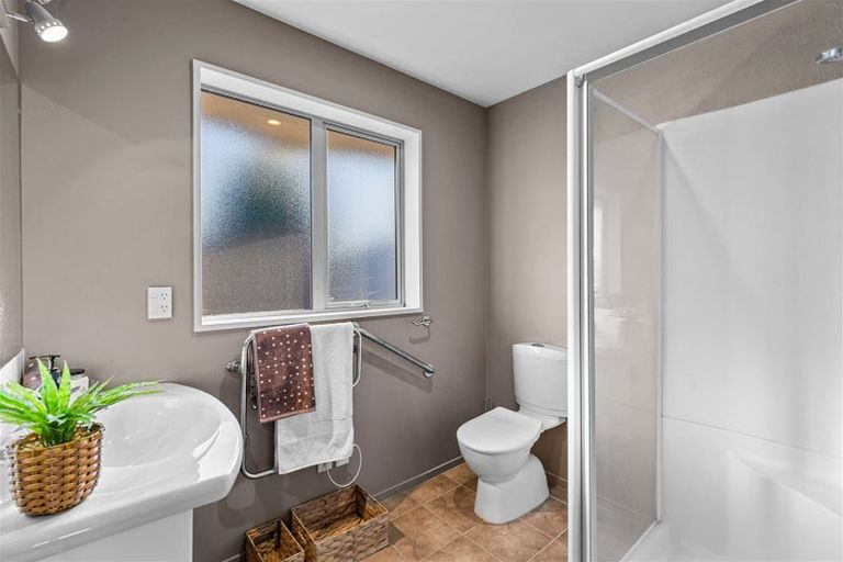 Photo of property in 18 Mistral Road, Northwood, Christchurch, 8051