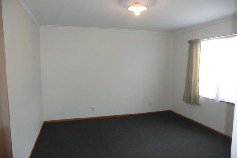 Photo of property in 2/13 Suva Street, Upper Riccarton, Christchurch, 8041