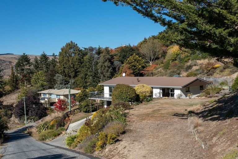 Photo of property in 16 Edinburgh Street, Roxburgh, 9500