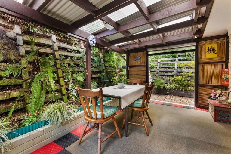 Photo of property in 3b Leo Place, Kawaha Point, Rotorua, 3010