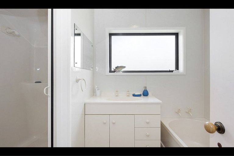 Photo of property in 52 Forth Crescent, Glenview, Hamilton, 3206