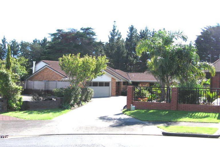 Photo of property in 15 Marina Heights, Half Moon Bay, Auckland, 2012