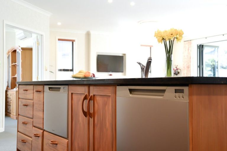 Photo of property in 55 Palliser Drive, Huntington, Hamilton, 3210