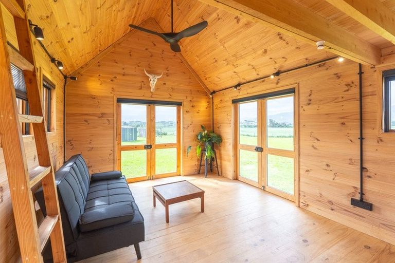 Photo of property in 22 Gawler Street, Te Horo Beach, Otaki, 5581