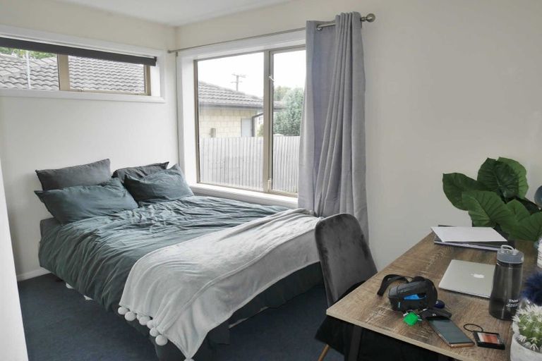 Photo of property in 5 Balgay Street, Upper Riccarton, Christchurch, 8041