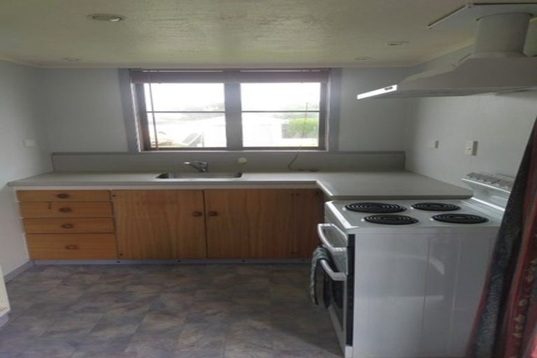 Photo of property in 10 Cole Street, Brighton, Dunedin, 9035